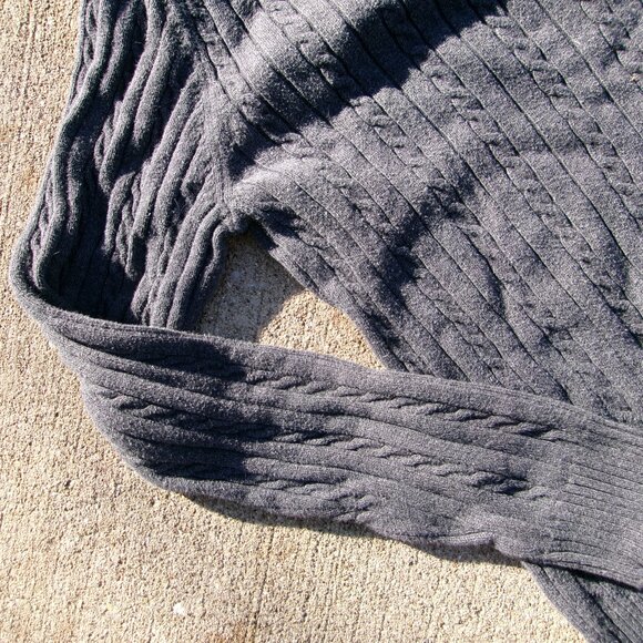 IZOD Turtleneck Ladies Womens Gray Cable Knit Fisherman Sweater Size Medium VGUC - Picture 12 of 14